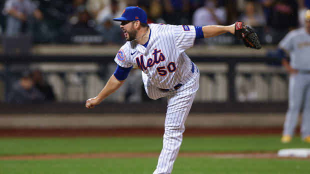 Chicago White Sox pitcher Dominic Leone